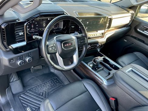 Used 2022 GMC Sierra 1500 SLT image 40
