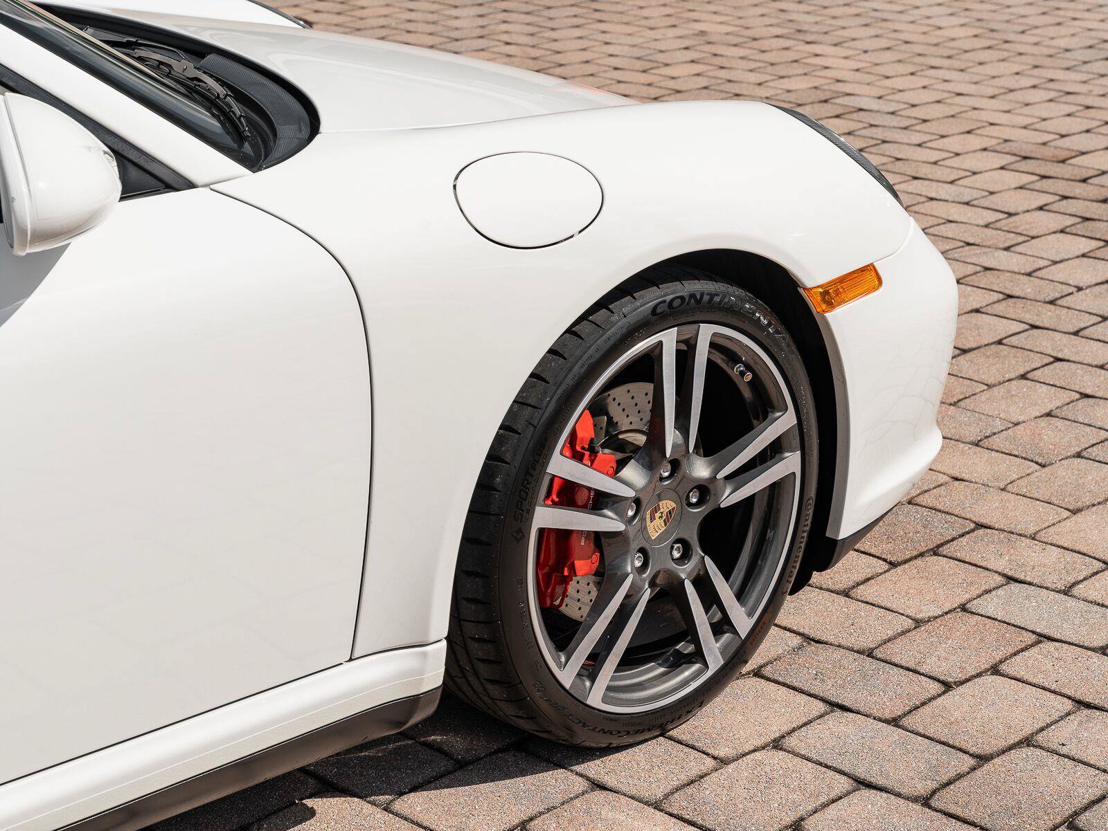 Used 2011 Porsche 911 Carrera 4S AWD/4WD image 13
