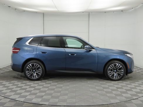 Certified 2025 BMW X3 xDrive30i w/ Premium Package image 5