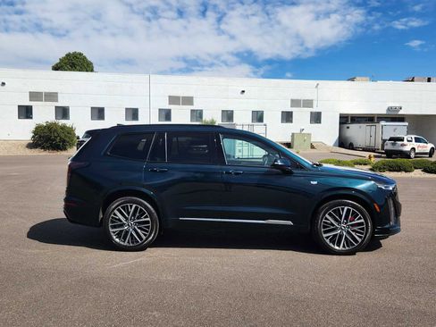 Used 2024 Cadillac XT6 Sport w/ Technology Package AWD/4WD image 2