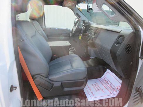 Used 2015 Ford F450 XL w/ Snow Plow Prep Package image 14