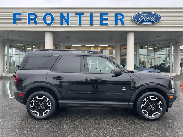 Used 2022 Ford Bronco Sport Outer Banks AWD/4WD image 1