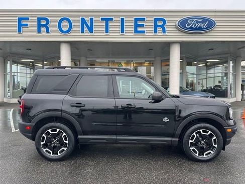 Certified 2022 Ford Bronco Sport Outer Banks image 1