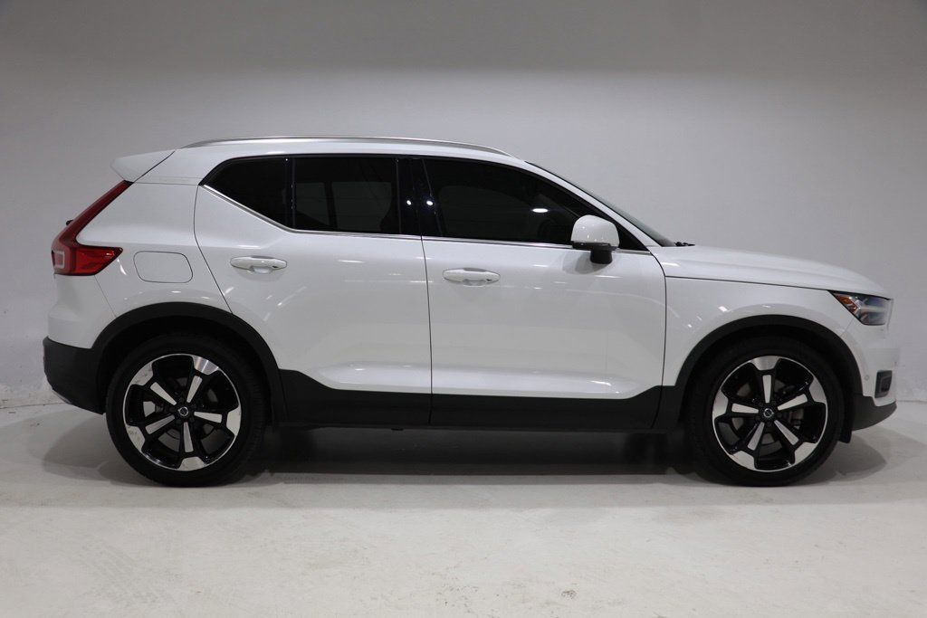 Used 2019 Volvo XC40 T5 Inscription AWD/4WD image 9