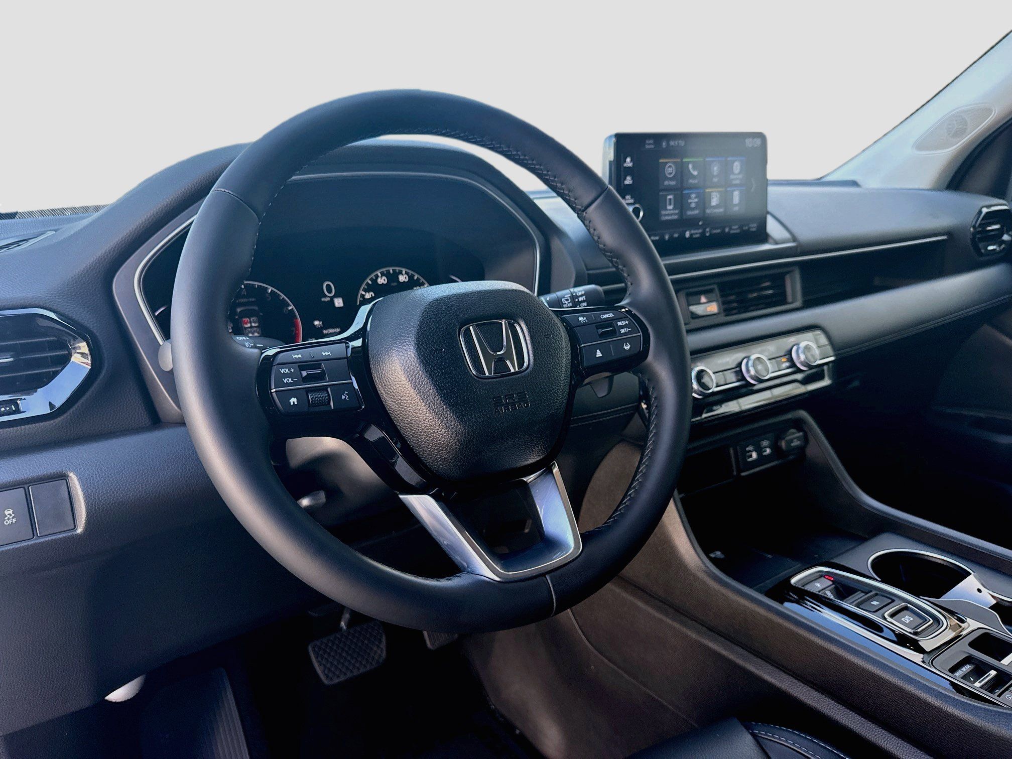 Used 2025 Honda Pilot EX-L image 9