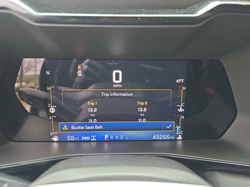 Used 2023 Chevrolet Colorado Z71 w/ Z71 Convenience Package 2 image 18