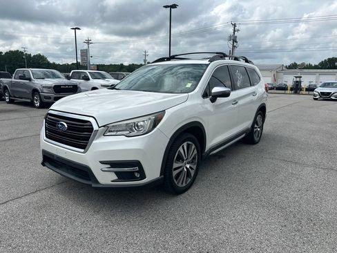 Used 2019 Subaru Ascent Touring AWD/4WD image 3