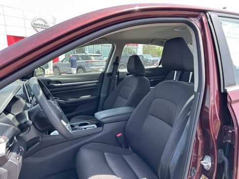 Certified 2023 Nissan Altima 2.5 SV AWD/4WD image 13