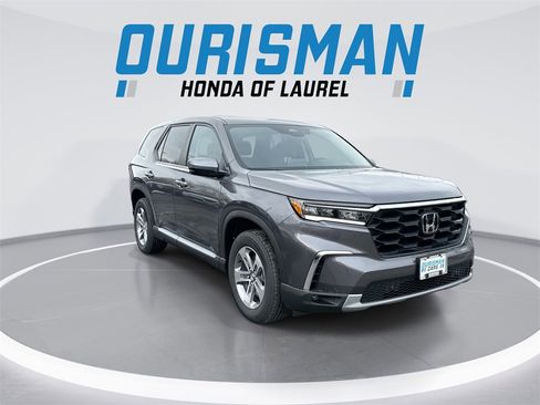 New 2025 Honda Pilot EX-L image 2