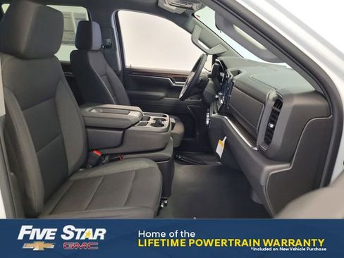 New 2026 GMC Sierra 1500 Elevation image 16