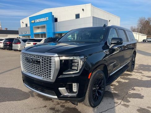 Used 2024 GMC Yukon XL Denali w/ Max Trailering Package image 2