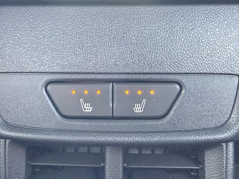 New 2026 GMC Terrain AT4 w/ Convenience Package III AWD/4WD image 17