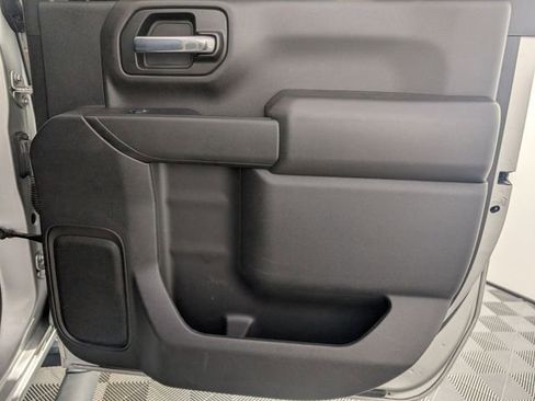 Used 2022 Chevrolet Silverado 2500 LT w/ Convenience Package image 31