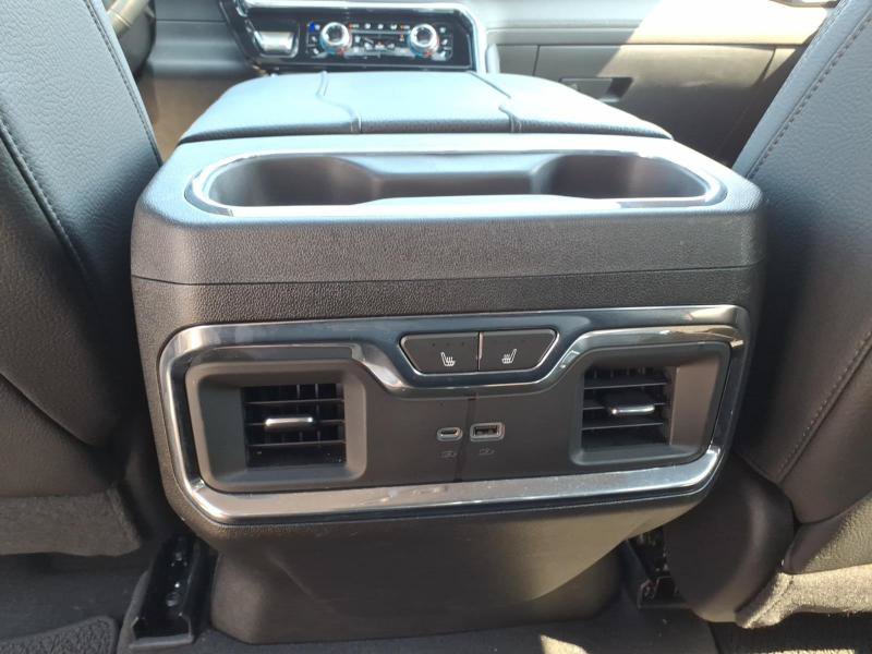 Used 2024 GMC Sierra 1500 Denali AWD/4WD image 32