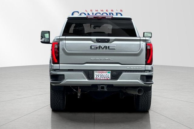 Used 2025 GMC Sierra 2500 Denali Ultimate AWD/4WD image 5