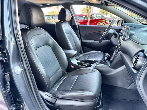 Used 2018 Hyundai Kona Limited FWD image 24