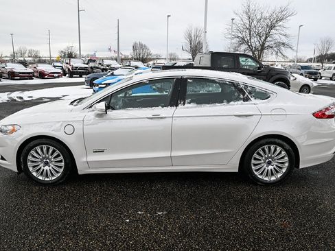 Used 2014 Ford Fusion Energi SE w/ Driver Assist Package image 8