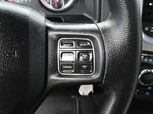 Used 2017 RAM 1500 Classic SLT AWD/4WD image 26