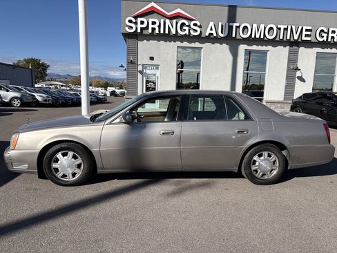 Used 2004 Cadillac De Ville image 2