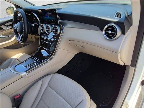 Used 2020 Mercedes-Benz GLC 300 image 20