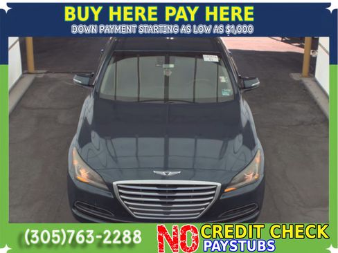Used 2015 Hyundai Genesis 3.8 RWD image 9