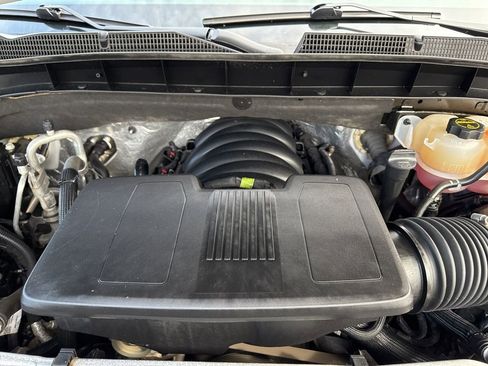 Used 2024 GMC Sierra 1500 Elevation w/ LPO, Elevation Black Package image 37