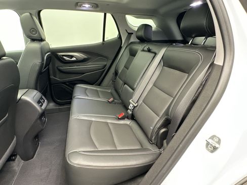 Certified 2024 GMC Terrain SLT AWD/4WD image 22