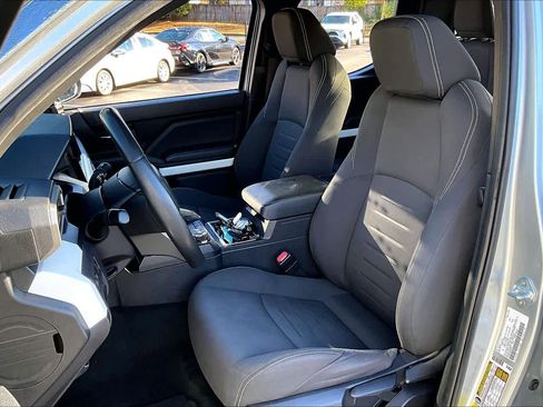 Certified 2024 Toyota Tacoma TRD Off-Road image 8