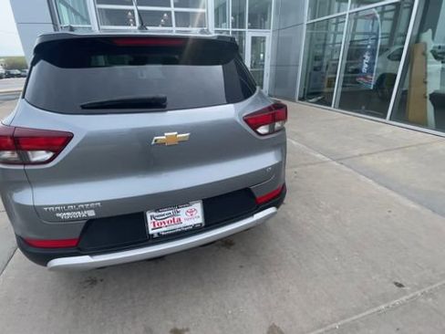 Used 2025 Chevrolet TrailBlazer LT FWD image 9