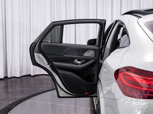Used 2024 Mercedes-Benz GLE 63 AMG S image 41