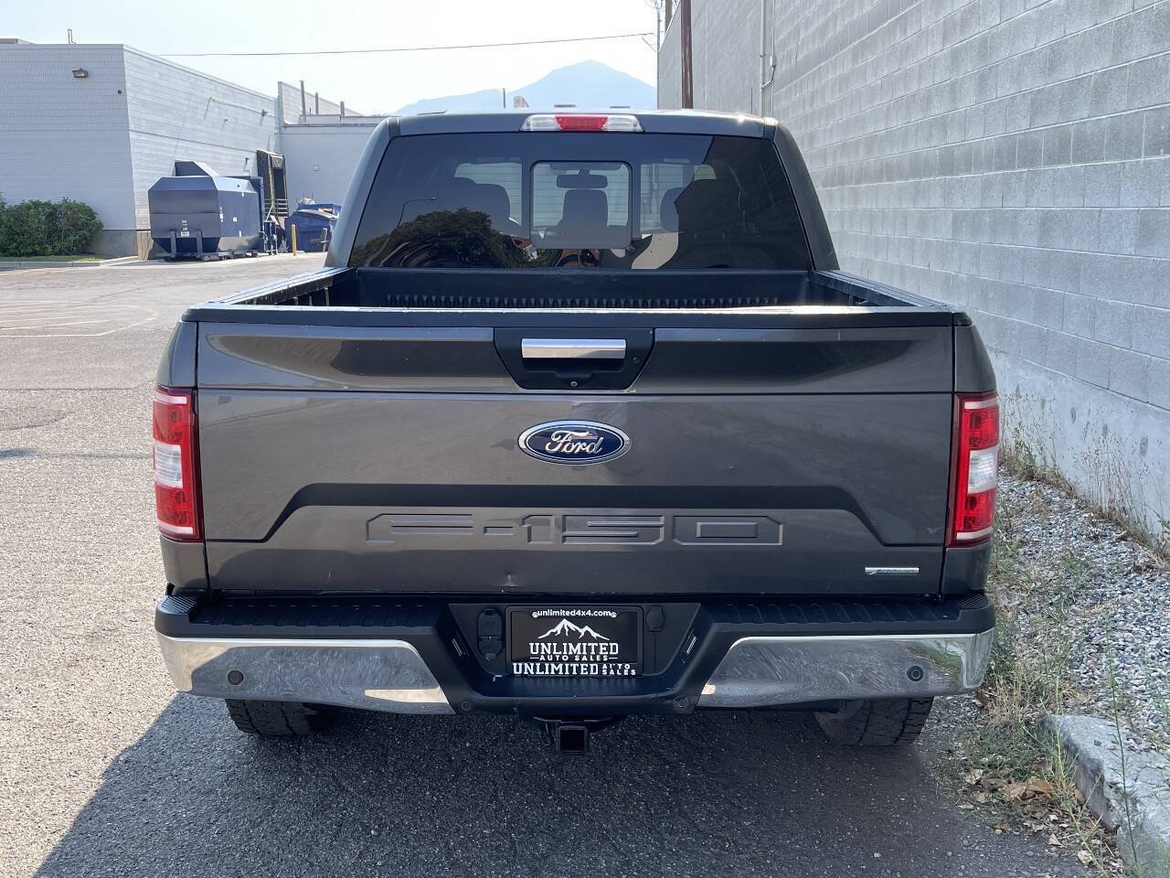 Used 2018 Ford F150 XLT w/ Equipment Group 302A Luxury AWD/4WD image 6