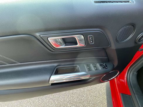 Used 2023 Ford Mustang Premium image 15