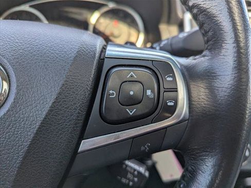 Used 2016 Toyota Camry SE image 14