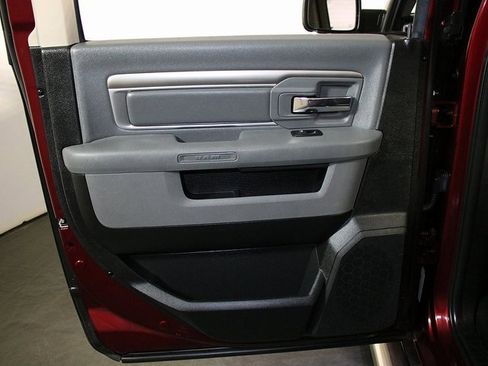 Used 2017 RAM 1500 Big Horn image 27