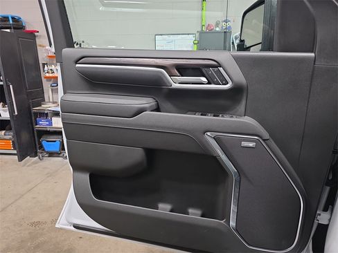 New 2026 GMC Sierra 2500 SLT w/ SLT Premium Package image 26