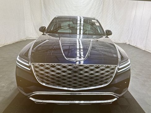 Used 2025 Genesis GV80 3.5T Prestige AWD/4WD image 14