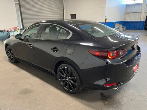 Used 2024 MAZDA MAZDA3 s FWD image 5