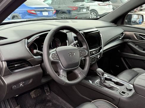 Used 2023 Chevrolet Traverse Premier w/ Redline Edition image 14