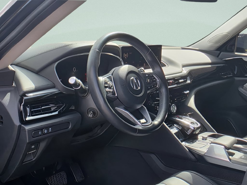Used 2024 Acura MDX FWD image 9