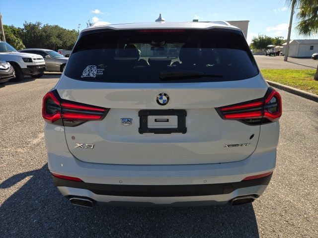 Used 2022 BMW X3 xDrive30i w/ Convenience Package AWD/4WD image 4