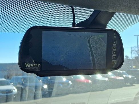 Used 2023 Ford F650 2WD Regular Cab Super Duty image 16