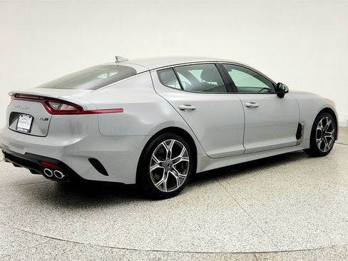 Used 2021 Kia Stinger GT-Line RWD image 5