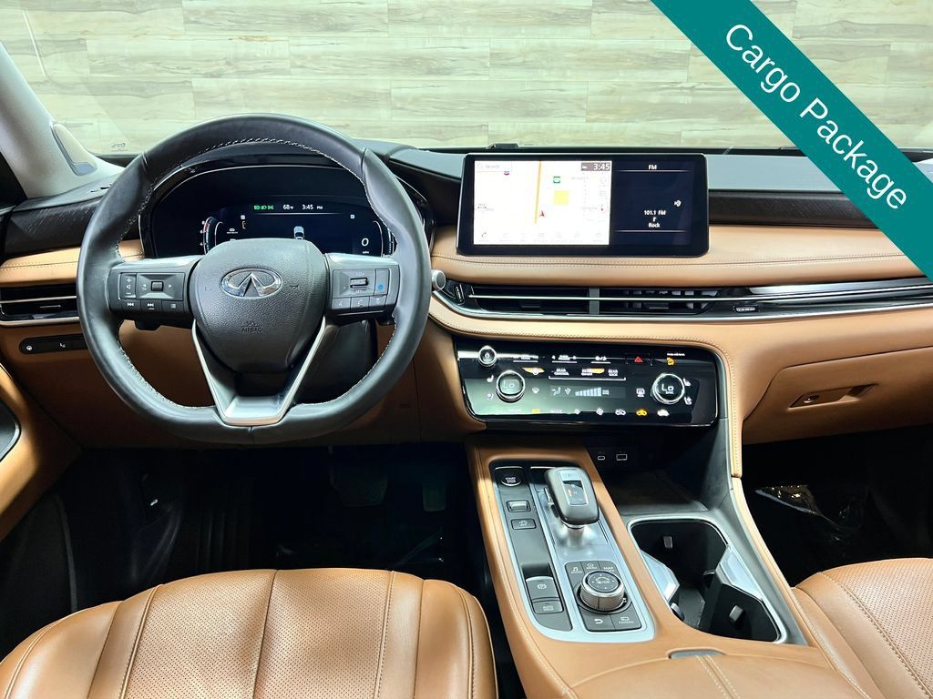 Used 2025 INFINITI QX60 Sensory w/ Vision Package AWD/4WD image 2