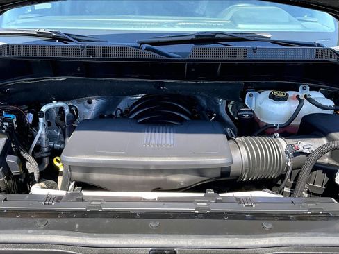 Used 2023 Chevrolet Silverado 1500 High Country w/ Z71 Off-Road Package AWD/4WD image 31