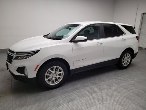 Used 2022 Chevrolet Equinox LT FWD image 2
