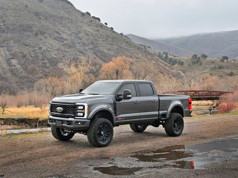 New 2026 Ford F250 Lariat w/ Black Appearance Package AWD/4WD image 38