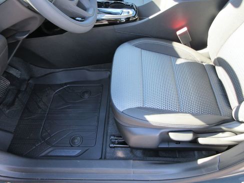 New 2026 Chevrolet Trax LT image 21