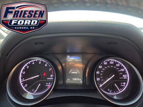 Used 2022 Toyota Camry SE FWD image 16