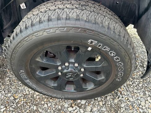 Used 2025 RAM 2500 Big Horn AWD/4WD image 3