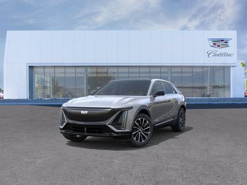 New 2026 Cadillac Lyriq Sport w/ LPO, Floor Liner Package AWD/4WD image 8